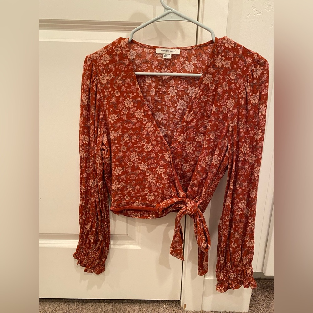 American Eagle Wrap Top (S)